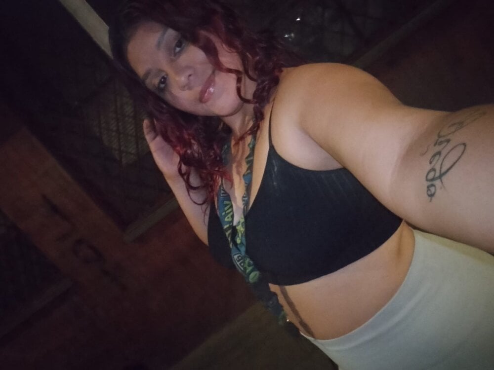 daniela_myer1 Chatroom