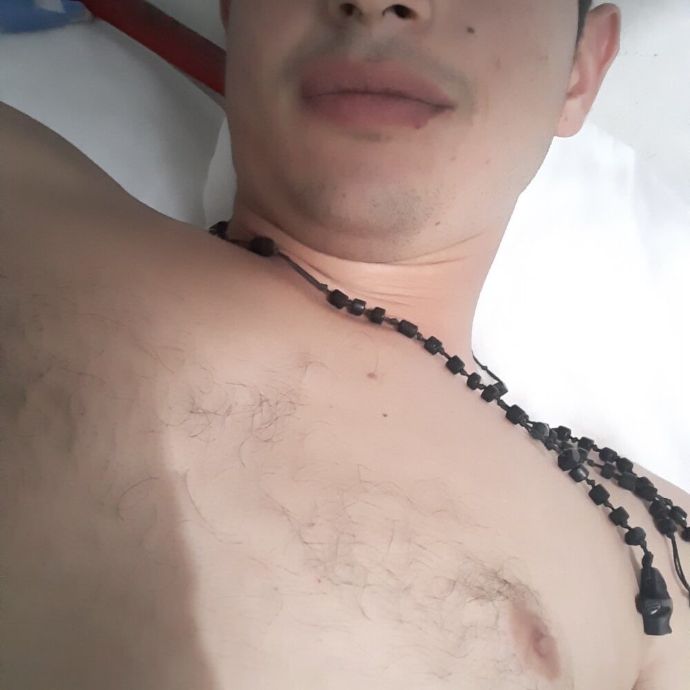 dark_cum12 Chatroom