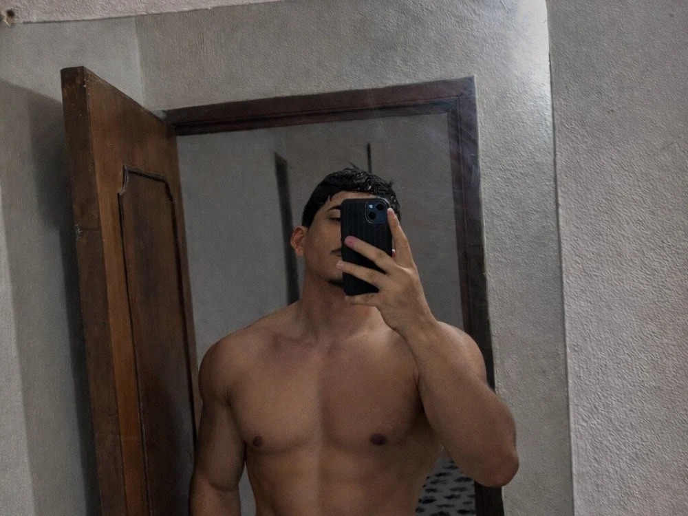 darkphysique Chatroom