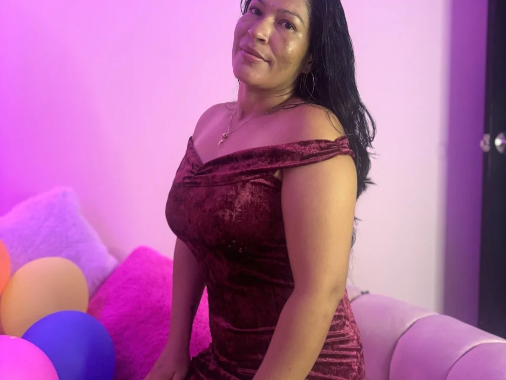 dashell_hotmama Chatroom