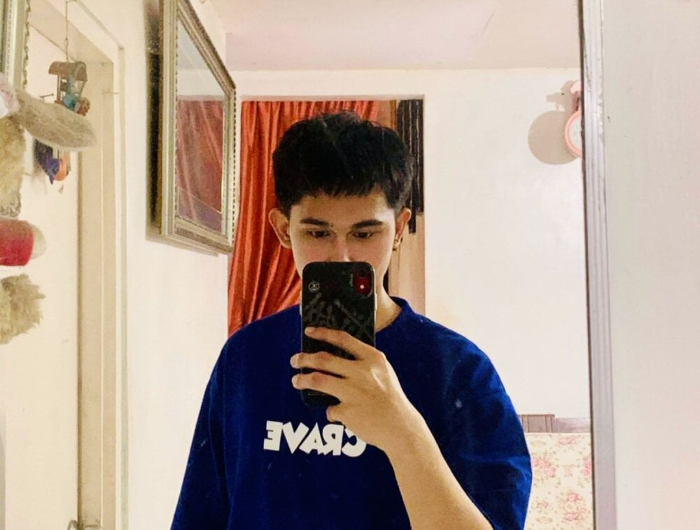 davincihugecock Chatroom