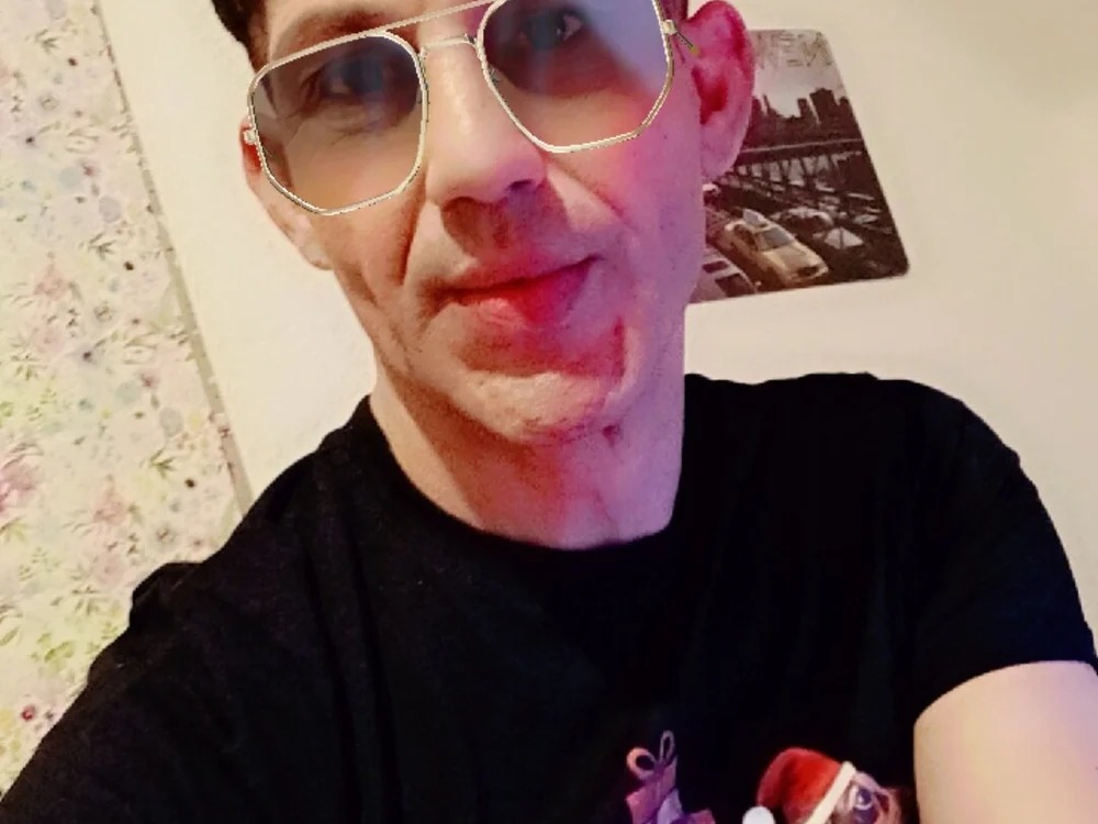 denyscasian Chatroom