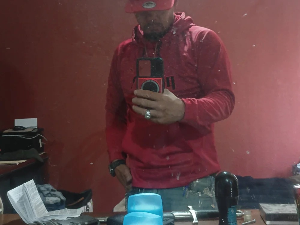 dereck913 Chatroom