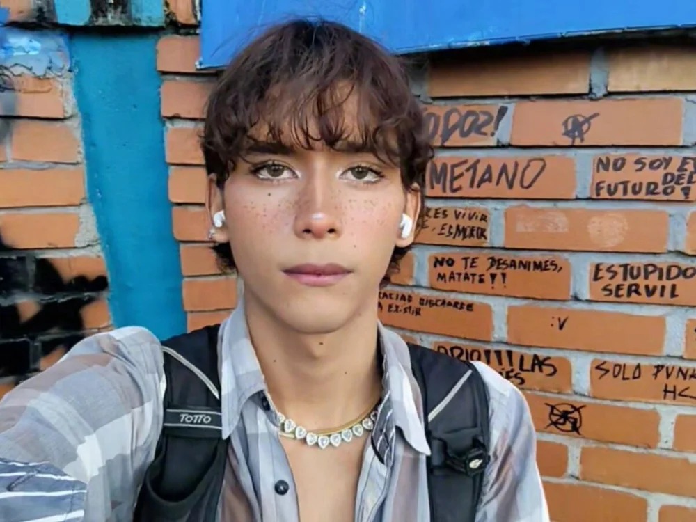 derek_blake Chatroom