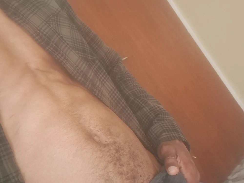 dicksonsLive Chatroom