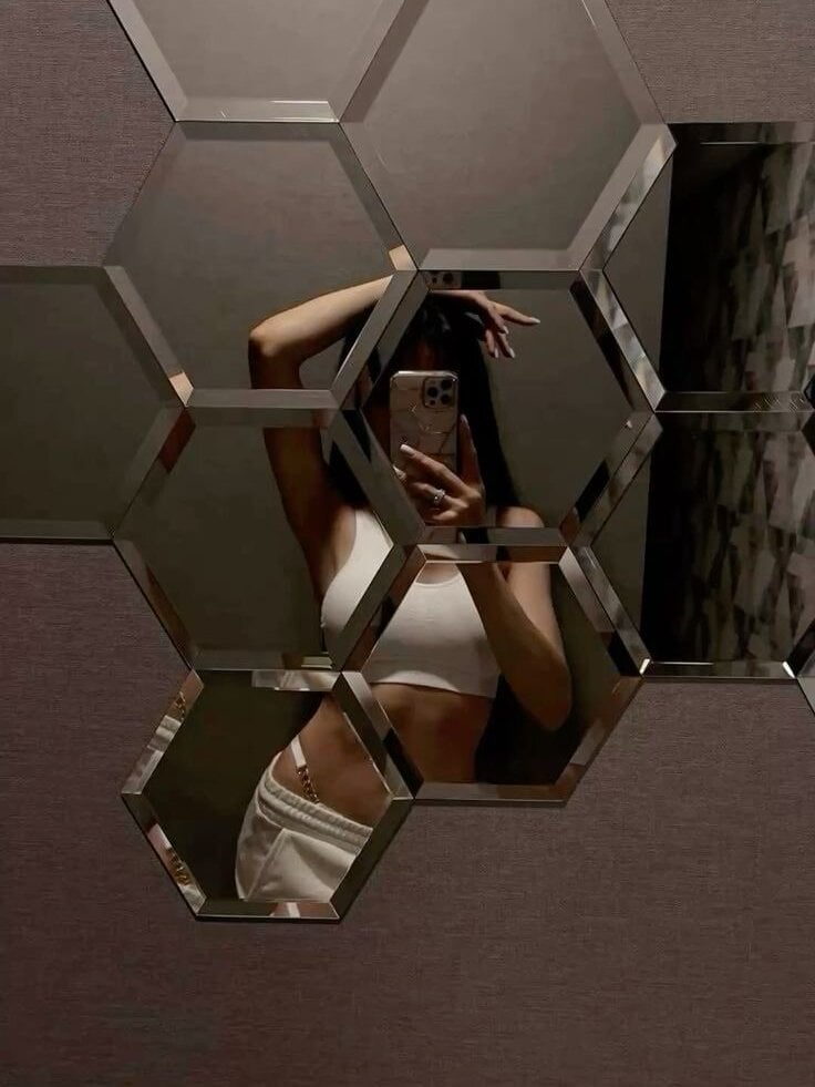 dina_bloom_ Chatroom