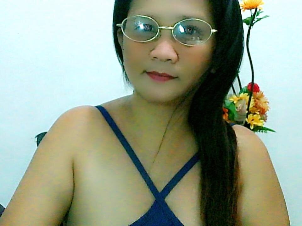 divinegrace1983 Chatroom