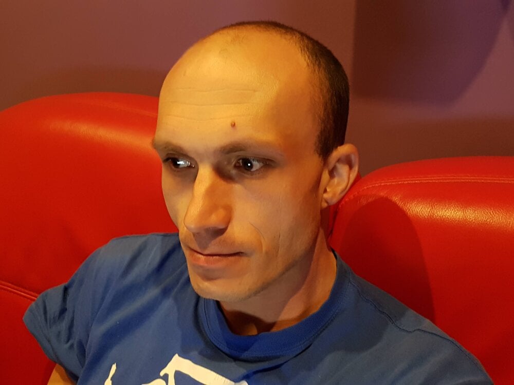 djtomy2022 Webcam Profile Picture djtomy2022 Chatroom