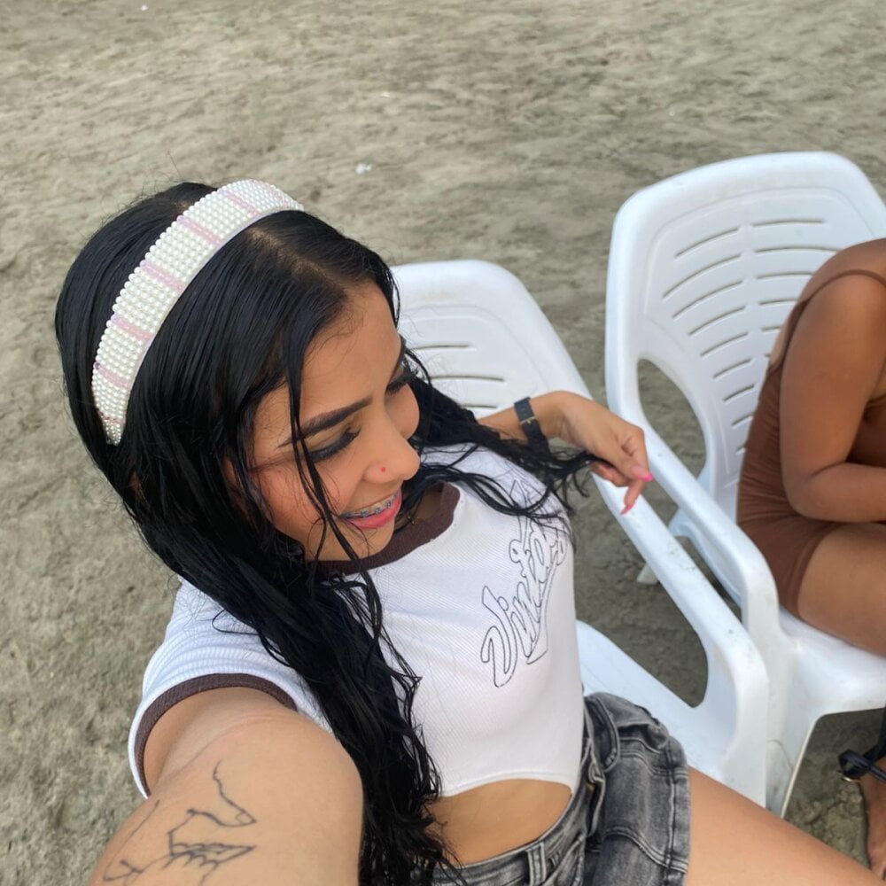 doggy_hard- Chatroom