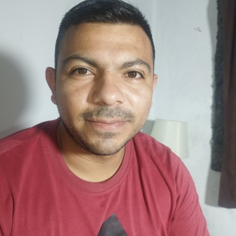 dominicxxx011 Chatroom