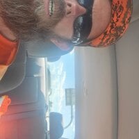 dougyhung2231 Chatroom