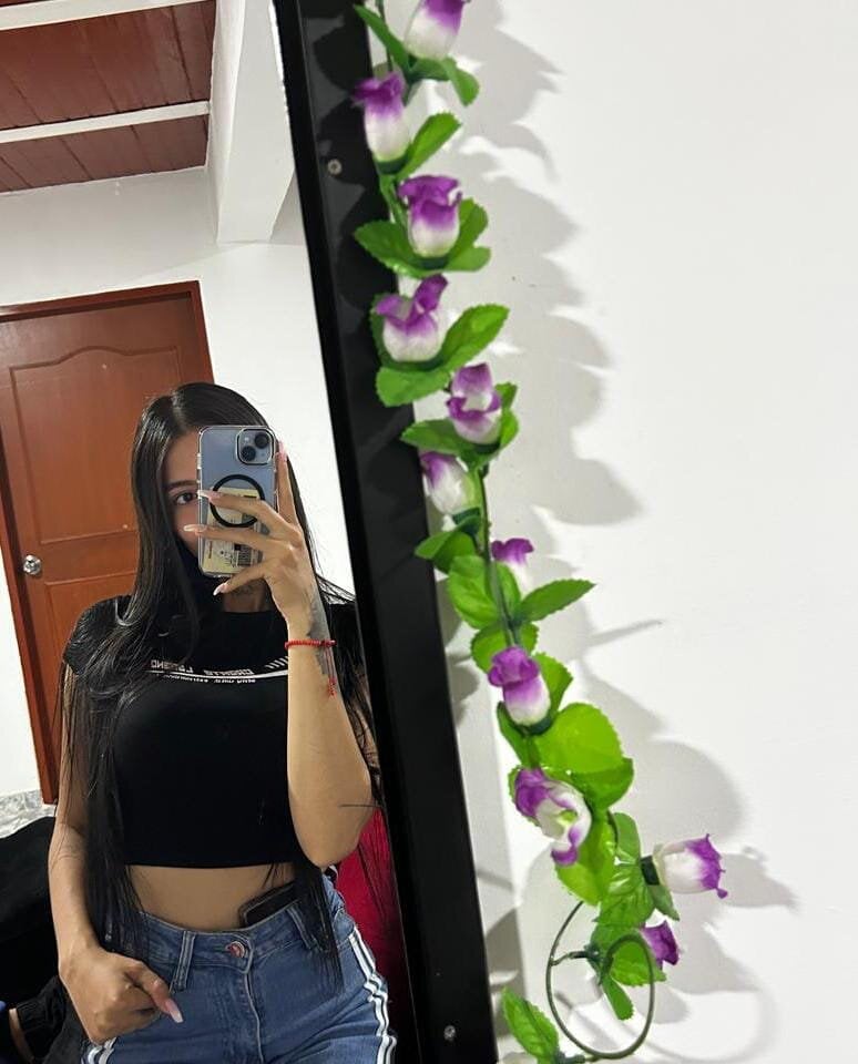 dulce_loor69 Chatroom