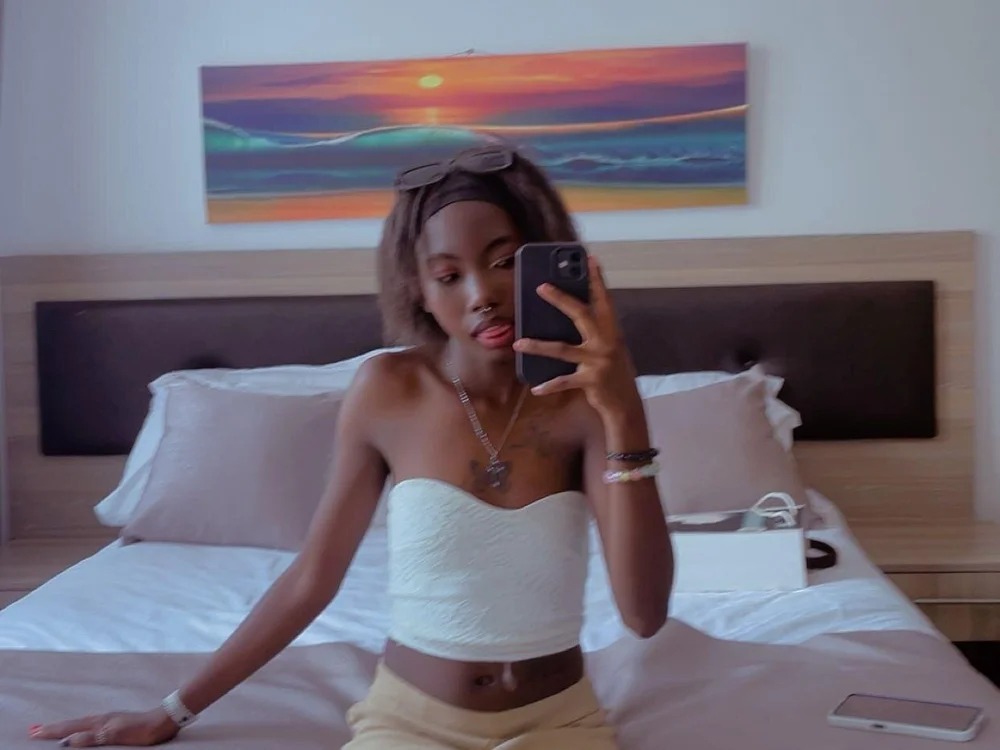 ebonytess Chatroom