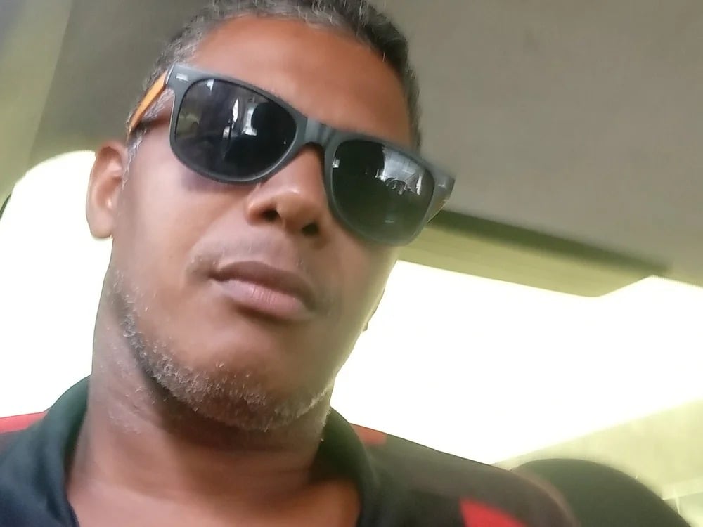 edisantos Chatroom
