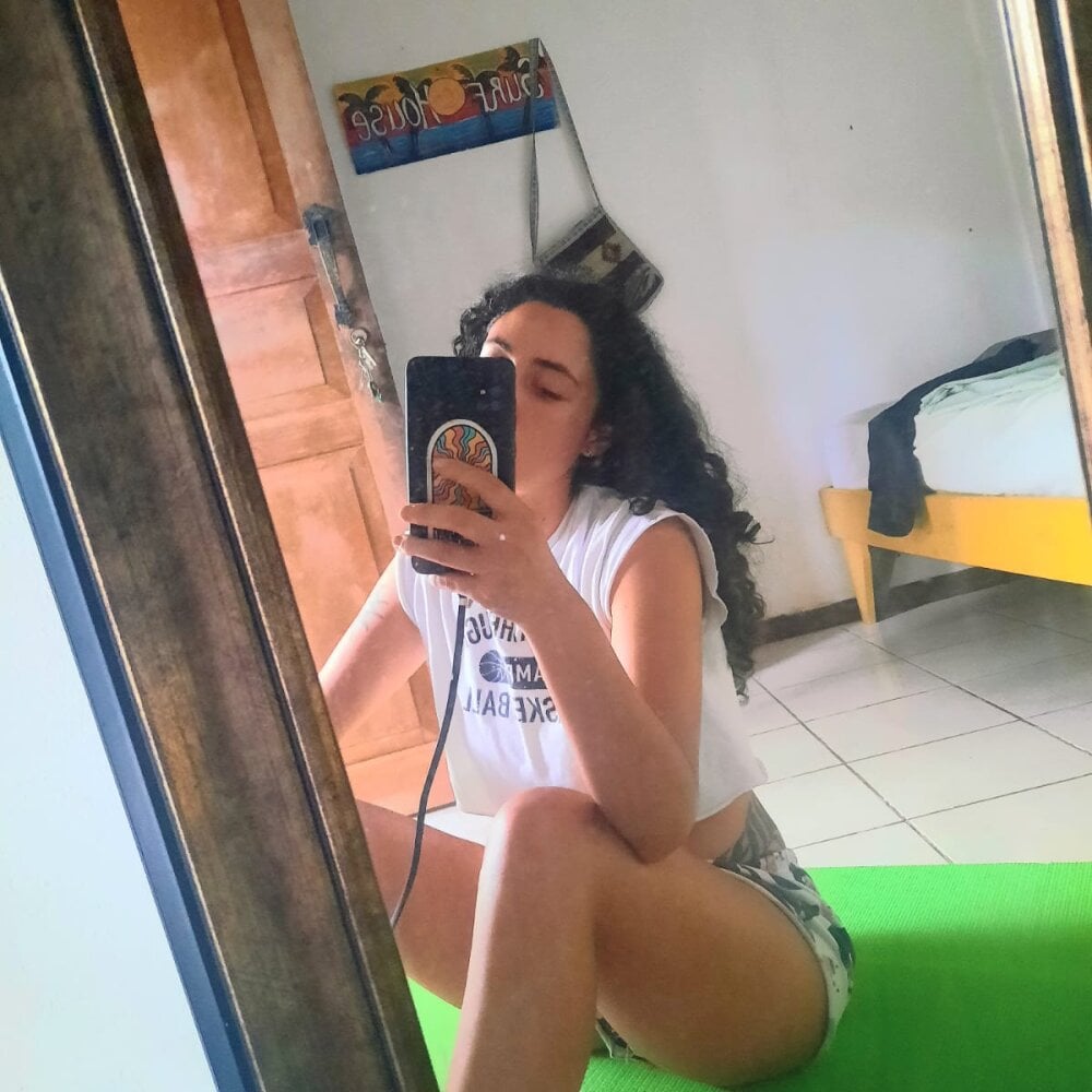 eleganceafterdark Webcam Profile Picture eleganceafterdark Chatroom