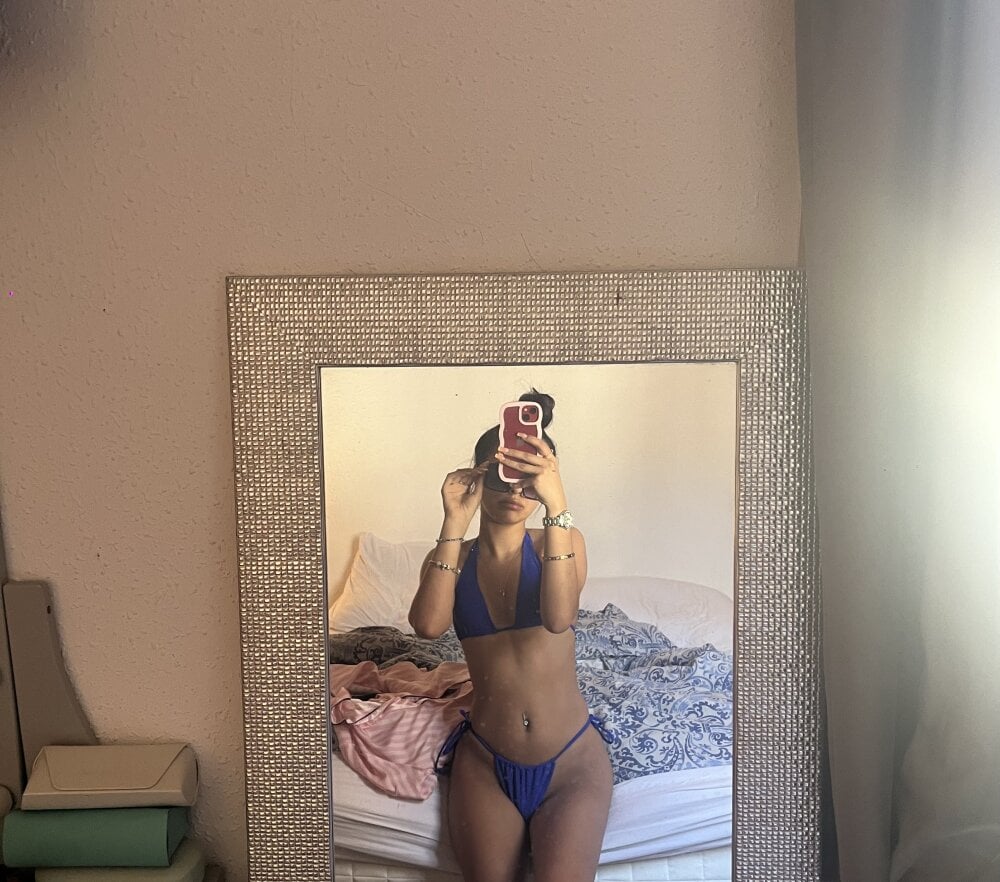 elle_amourxo Chatroom