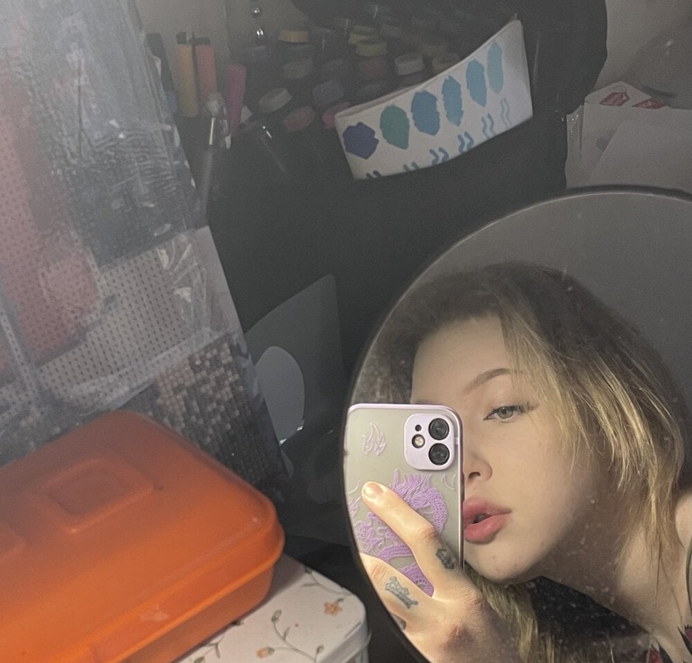 elliss_ Chatroom