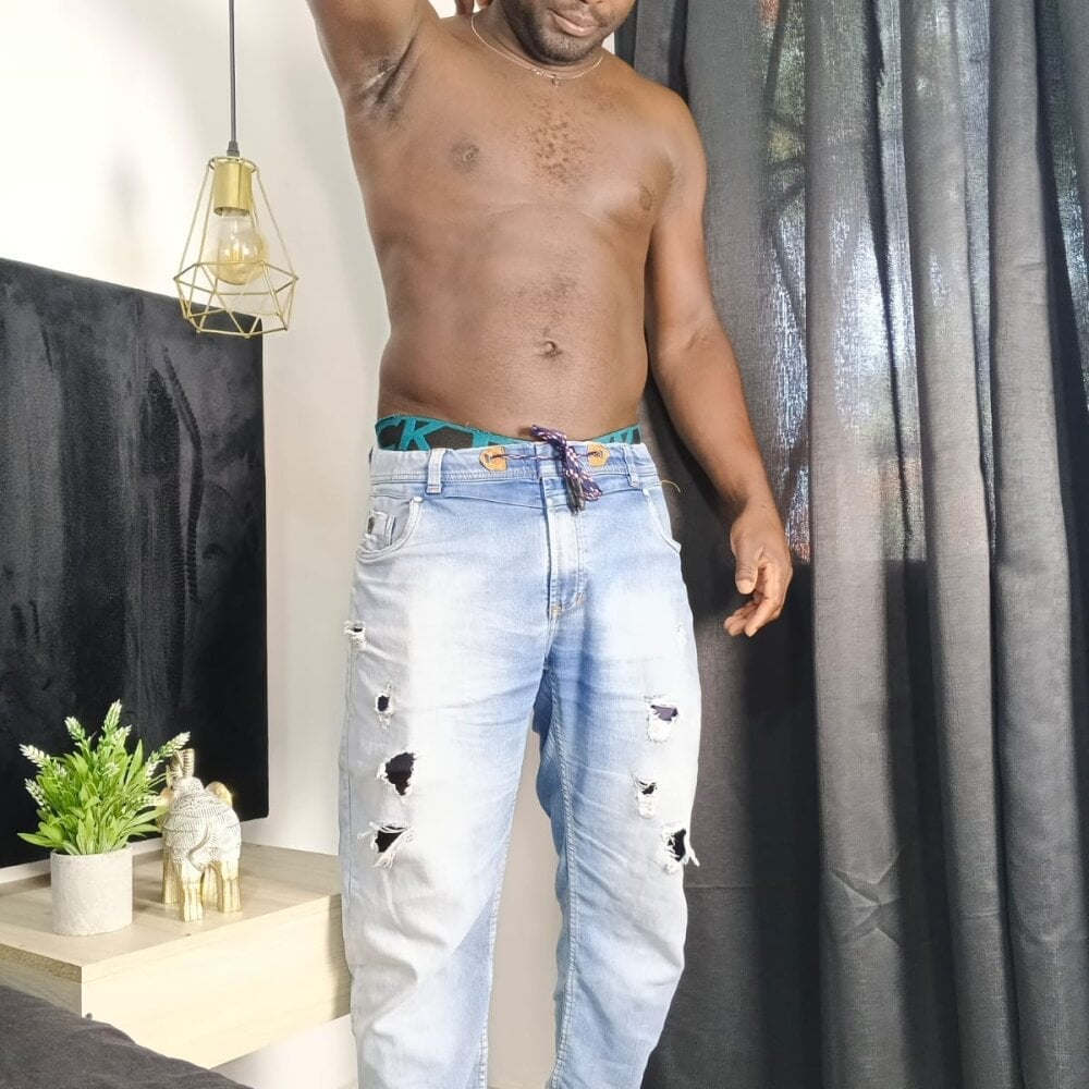 elnegritodelsabor1 Chatroom