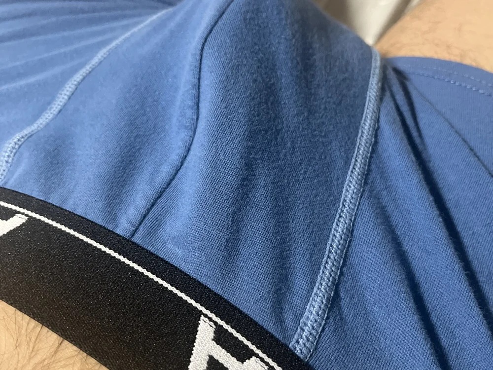 elzigouneti Chatroom