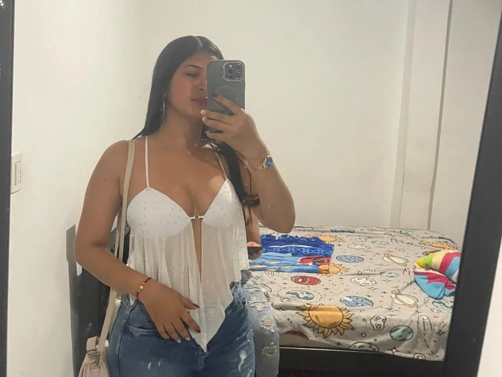 ema_jenner Chatroom