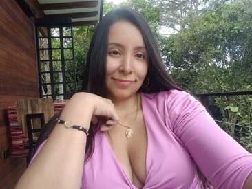 emely-sexx20's Live Webcam emely-sexx20