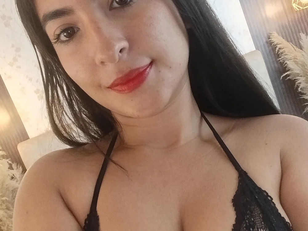 emily__ Chatroom