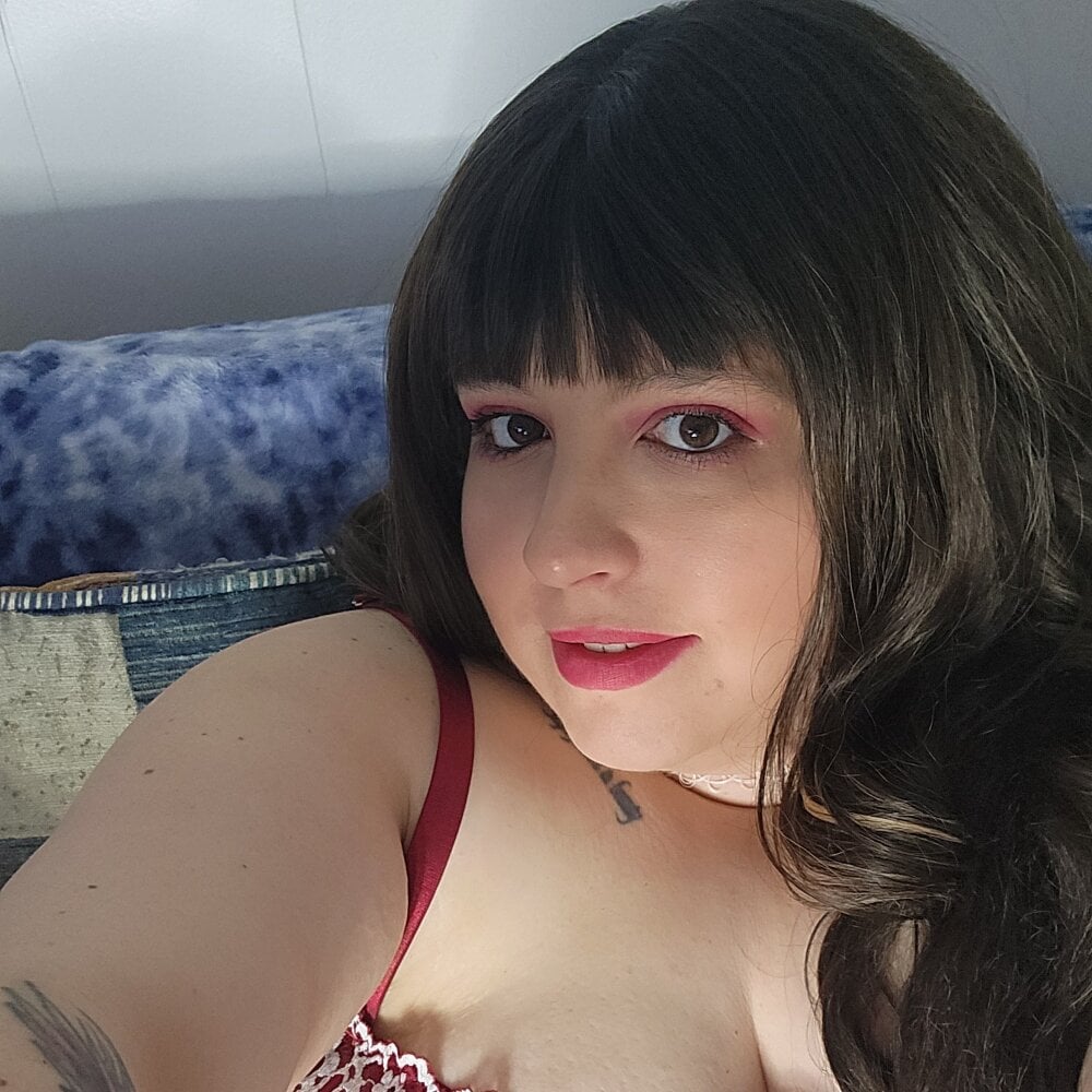 emjjbbw Chatroom