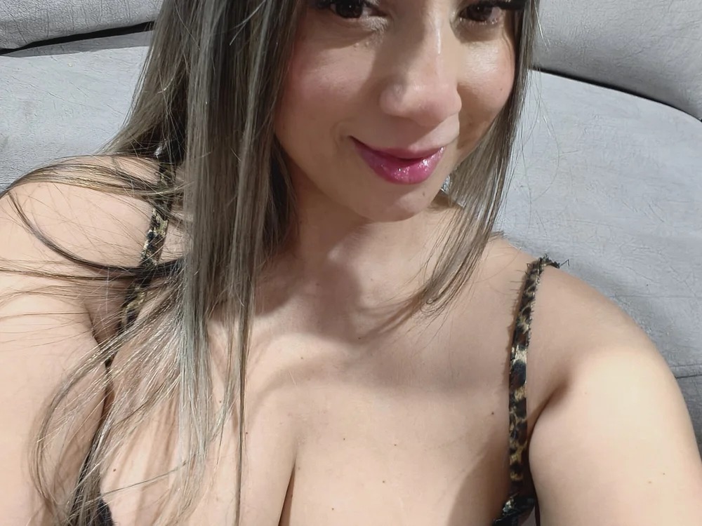 emma1981 Chatroom