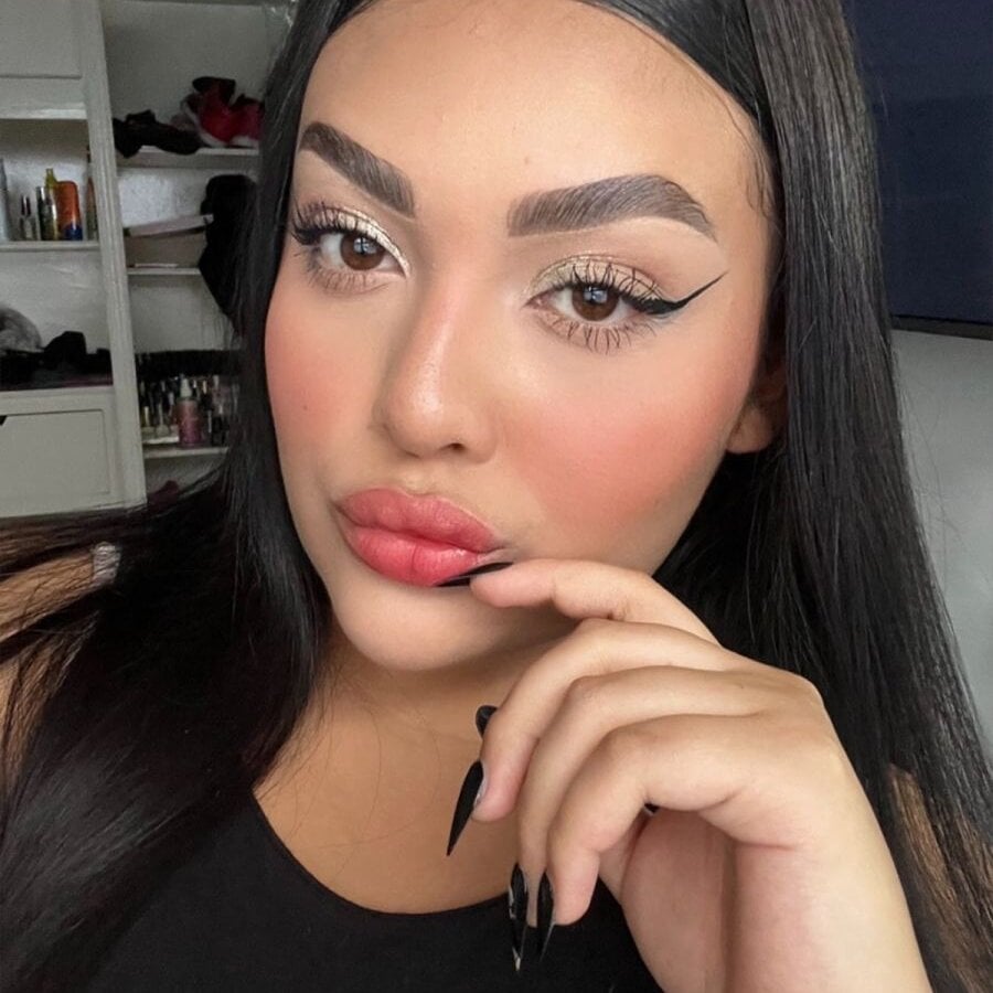 emma_stoonne Chatroom