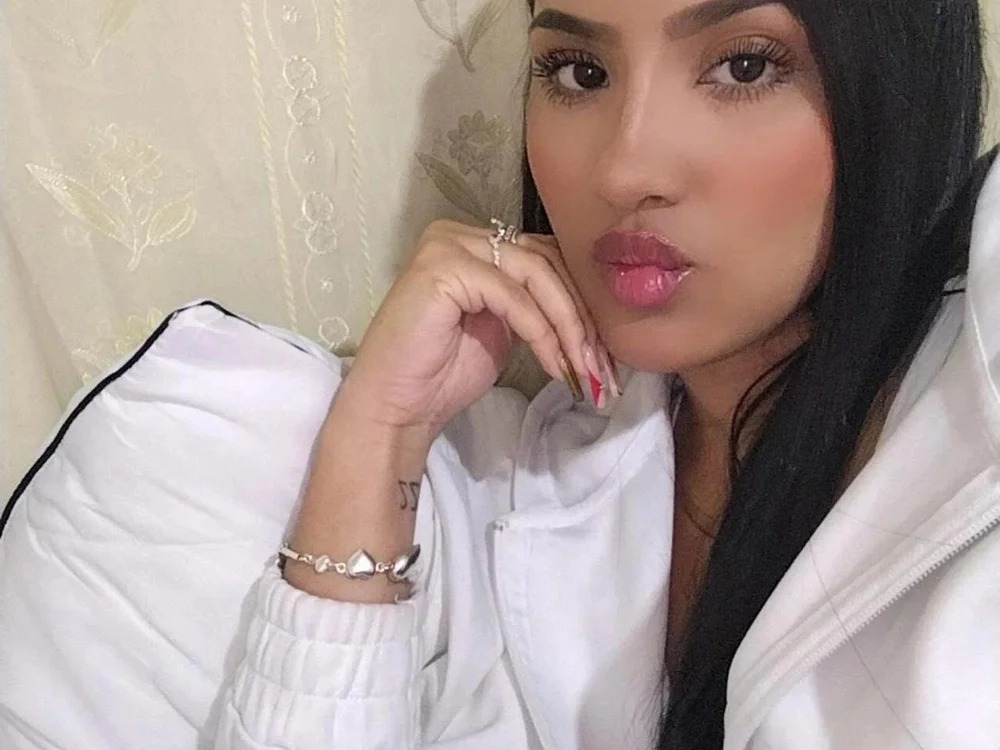 emy_rivers_ Chatroom