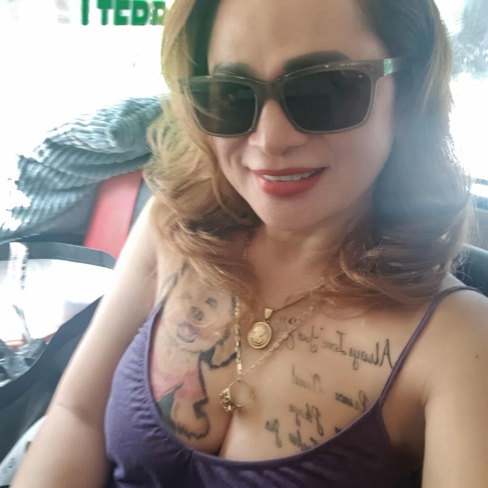 erickaforbes Chatroom