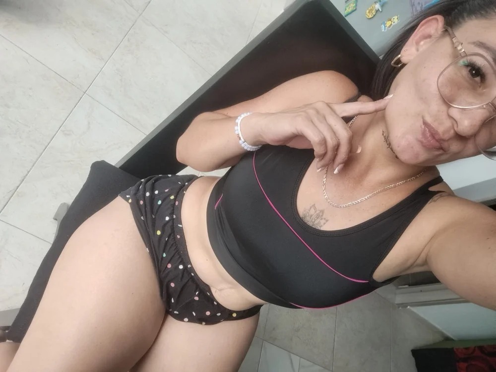 evelin_ramirez Chatroom