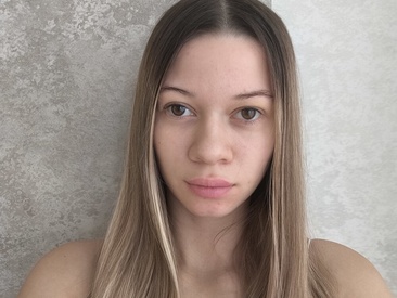 evelina-bloom
