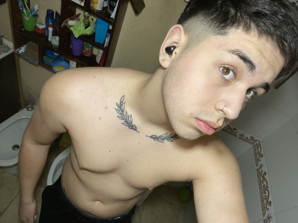 facundoociroo Chatroom