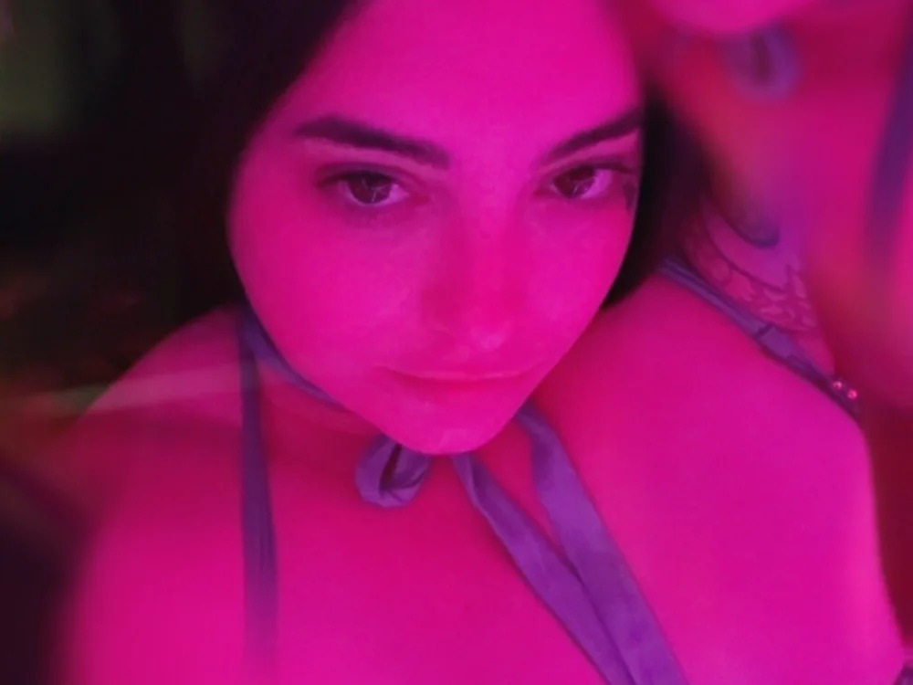 faketits Chatroom