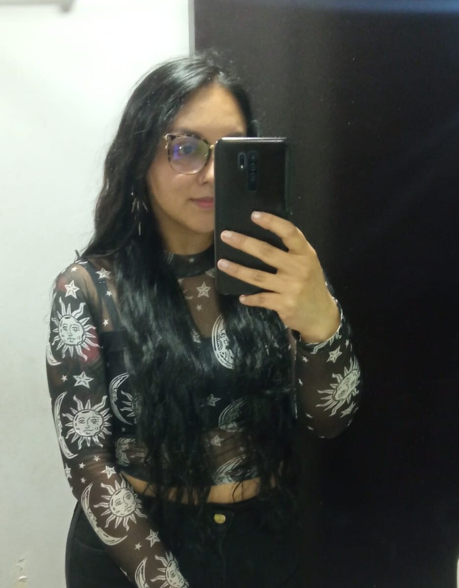 feet_curvyqeen Chatroom