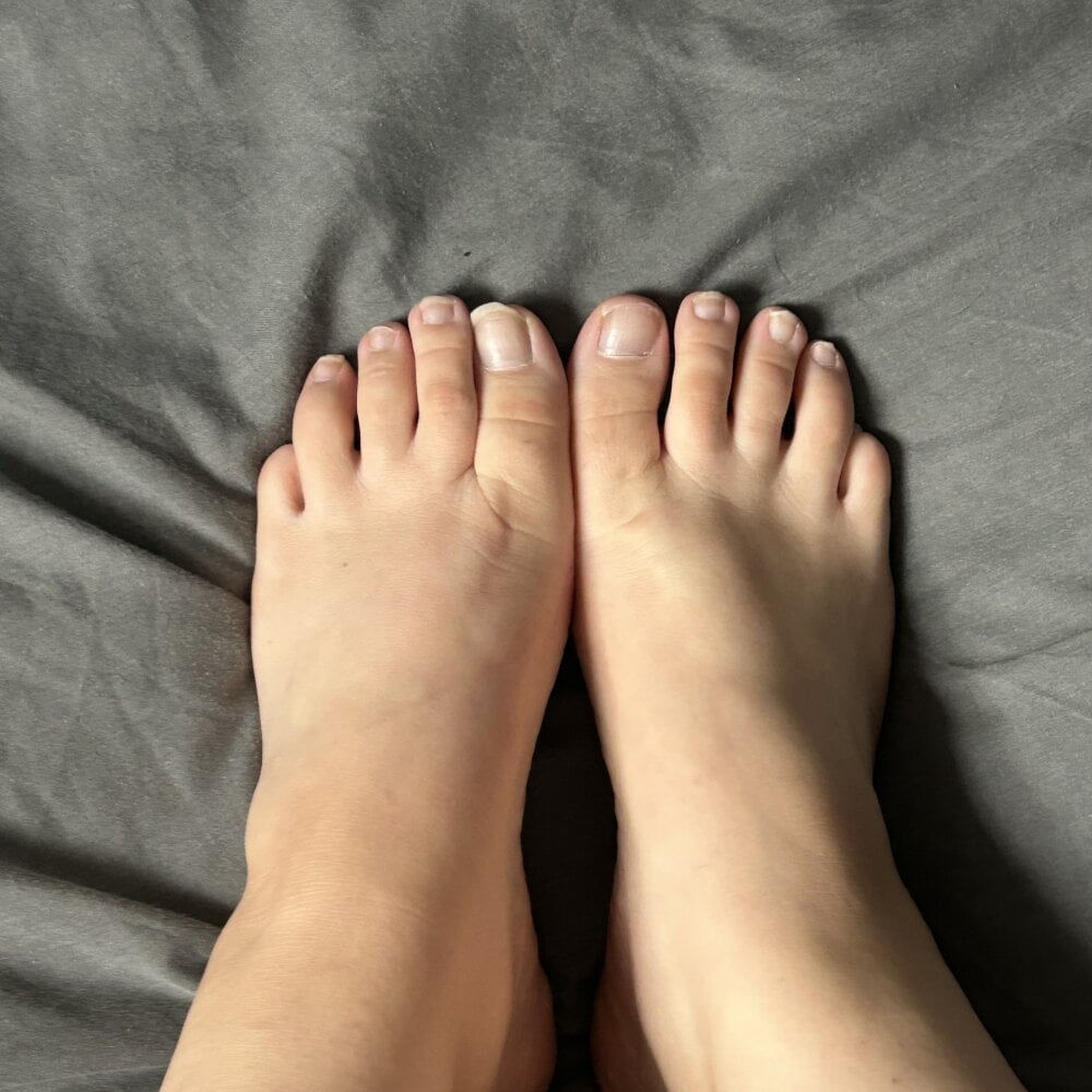 feetwithlottielou Chatroom
