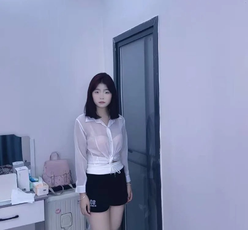 feifei8668 Chatroom