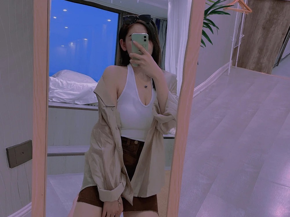 feifei888 Chatroom
