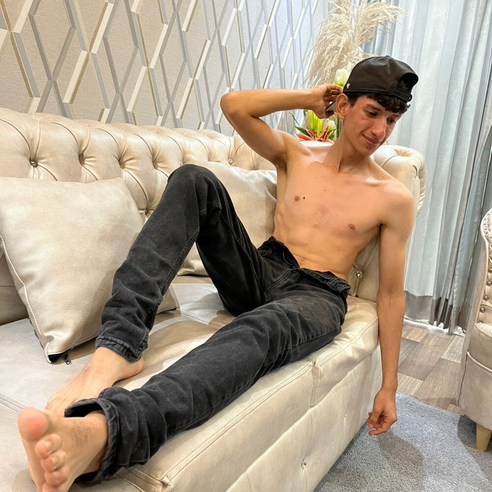 felix_sexboy Chatroom