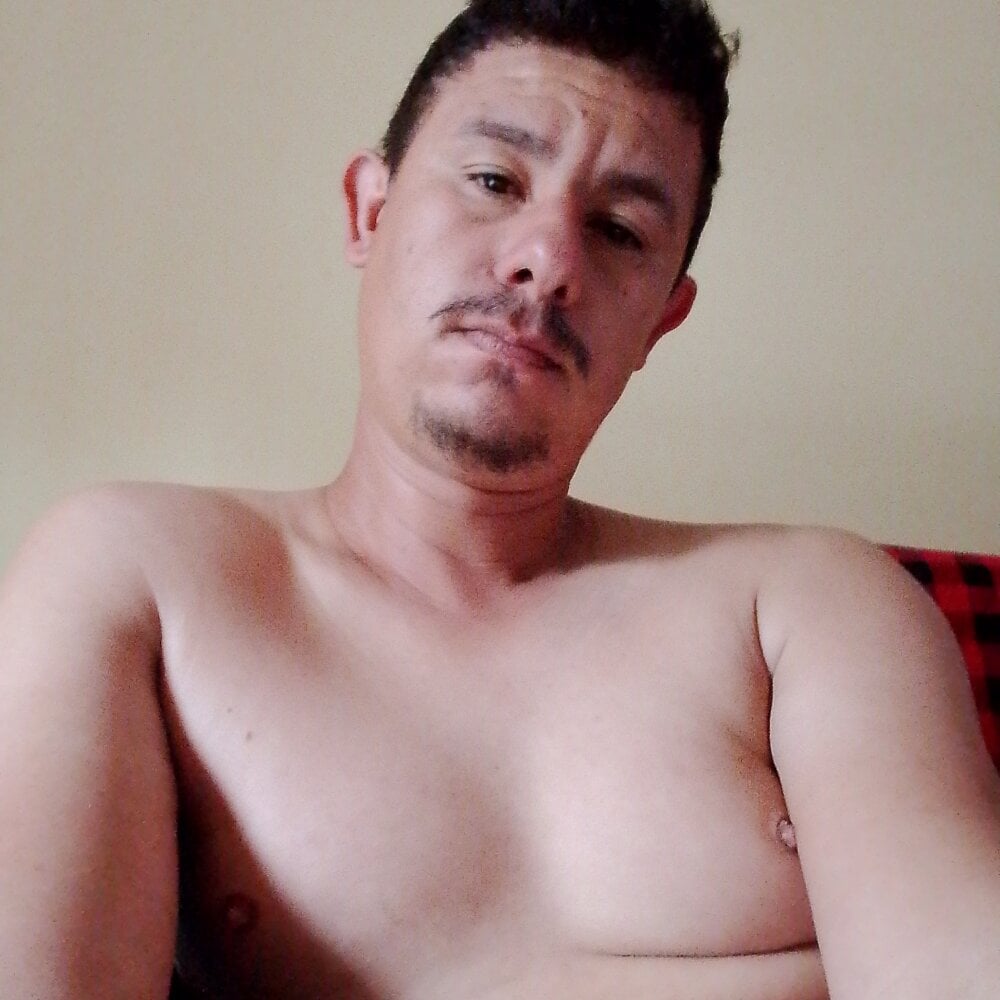 feraanderson Chatroom