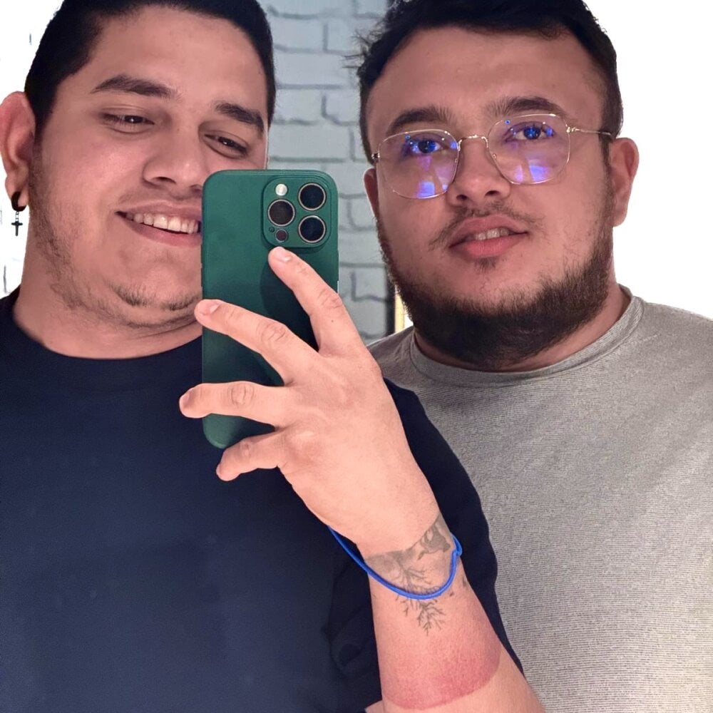 fevyforeverbear Chatroom