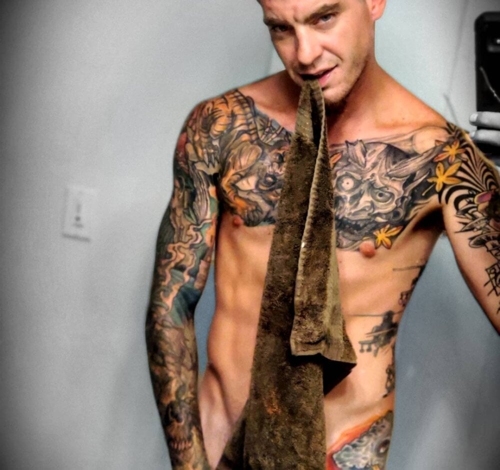 fiftyshadezofjae Chatroom