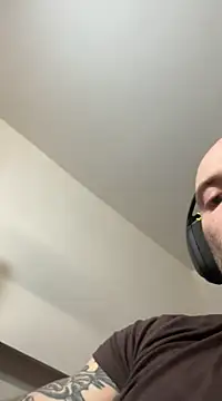 fistared123 Chatroom