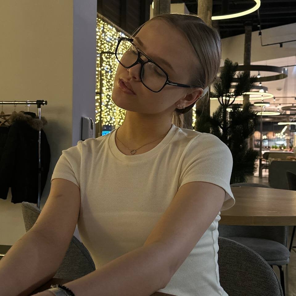 flooora_0 Chatroom