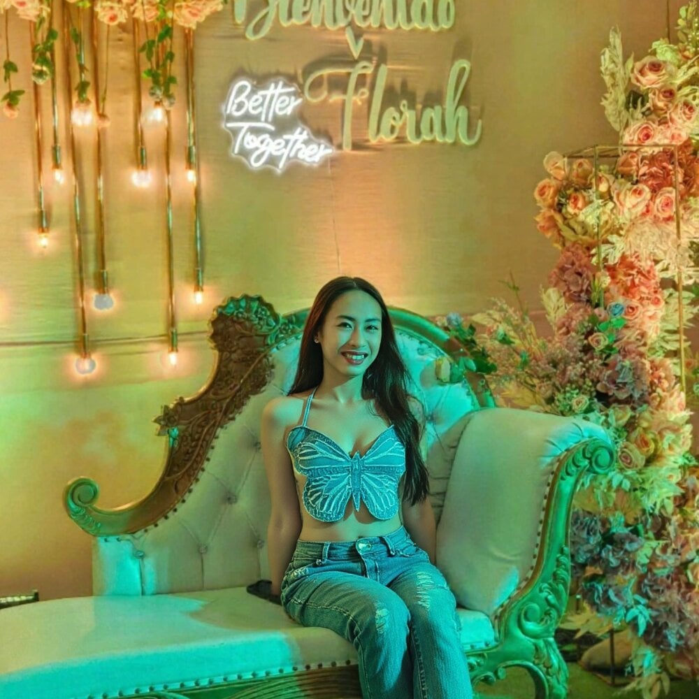 foxxy_bunny18 Chatroom