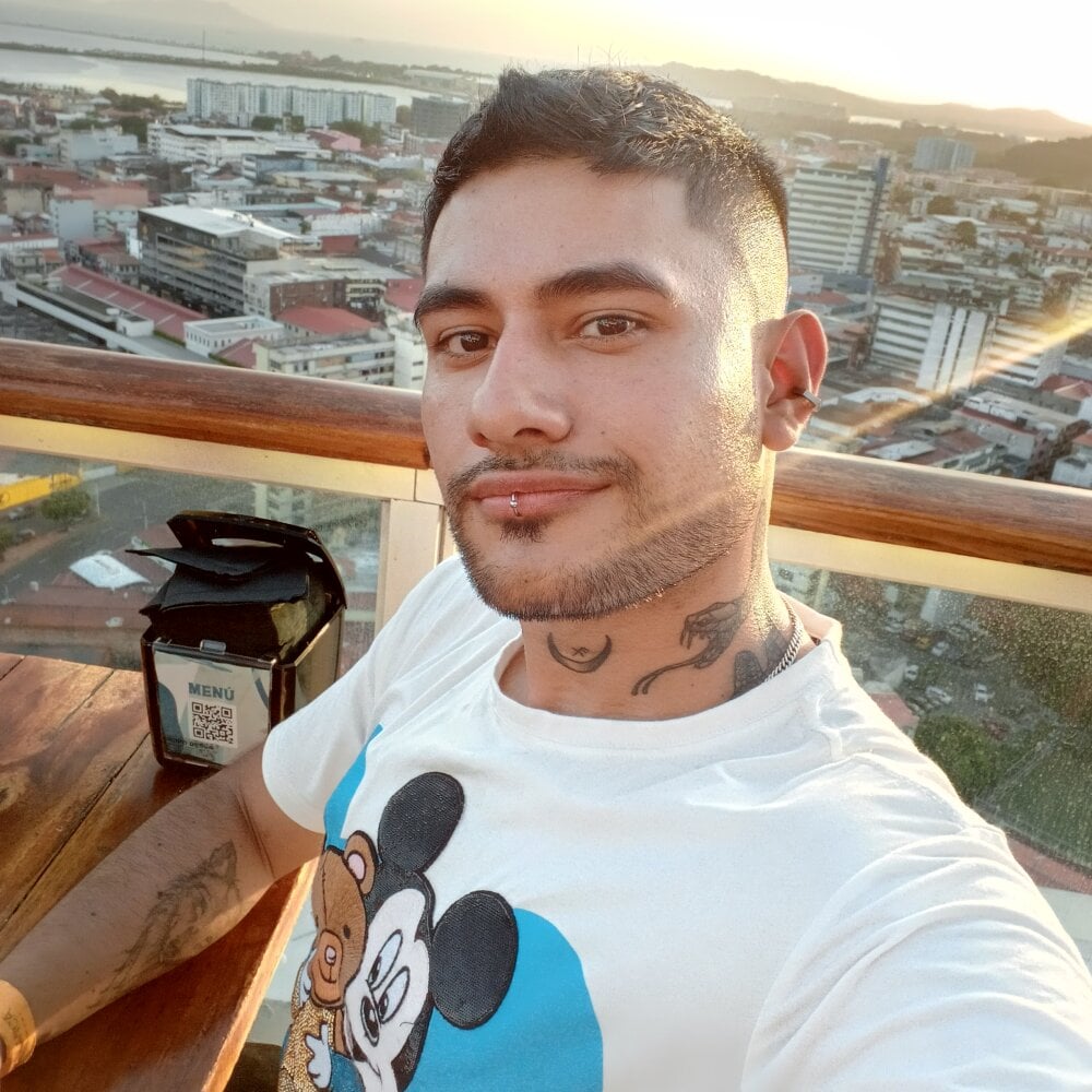 franco_see Chatroom