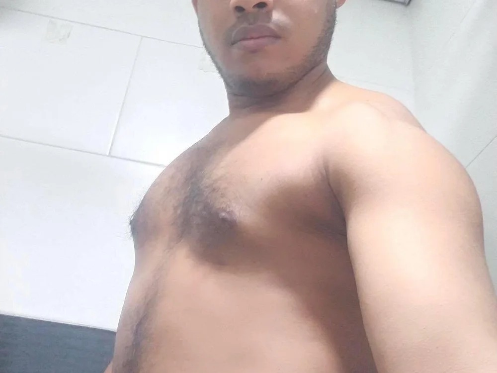 fullcaliente93 Chatroom