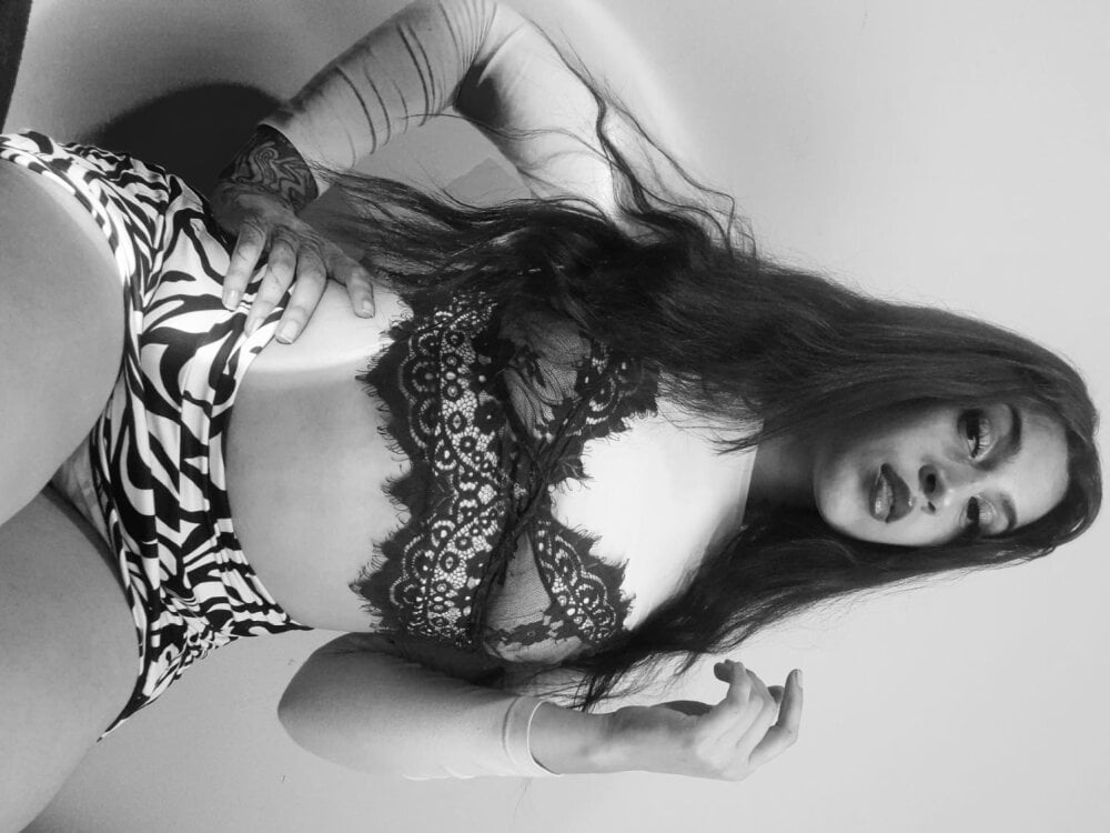 gabii_hardy Chatroom