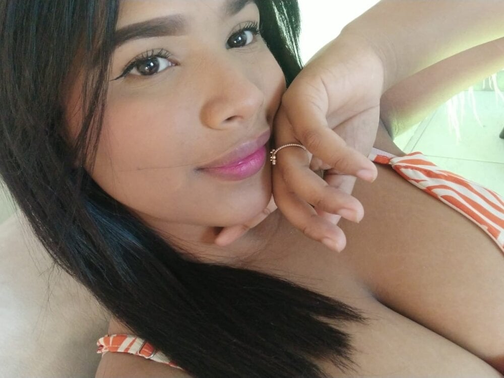 gaby_blake_ Chatroom